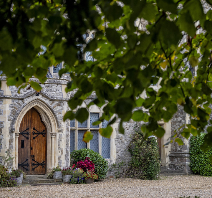 Nostalgische Ansicht des Hauptgebäudes der St. Edmund's School Canterbury